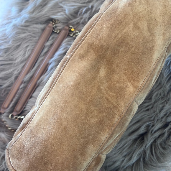 SAINT LAURENT

PUFFER SMALL CHAIN BAG IN QUILTED SUEDE in color CINNAMON - Picture 9 of 14